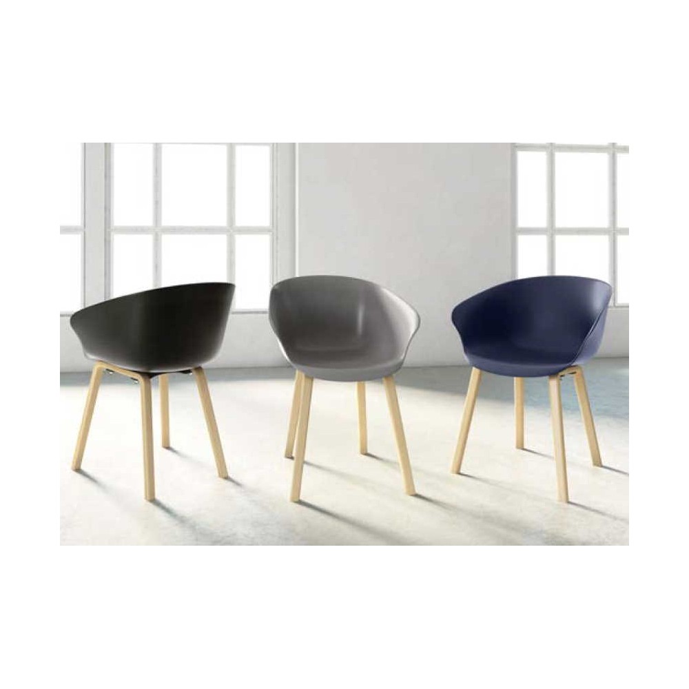 Chaise HIP-HOP, polypro, design. Pieds bois